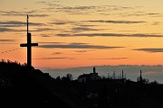 CASTEL REGINA (1424 m) e PIZZO CERRO ( 1285 m) ad anello da Catremerio il 14 dicembre 2017 - FOTOGALLERY